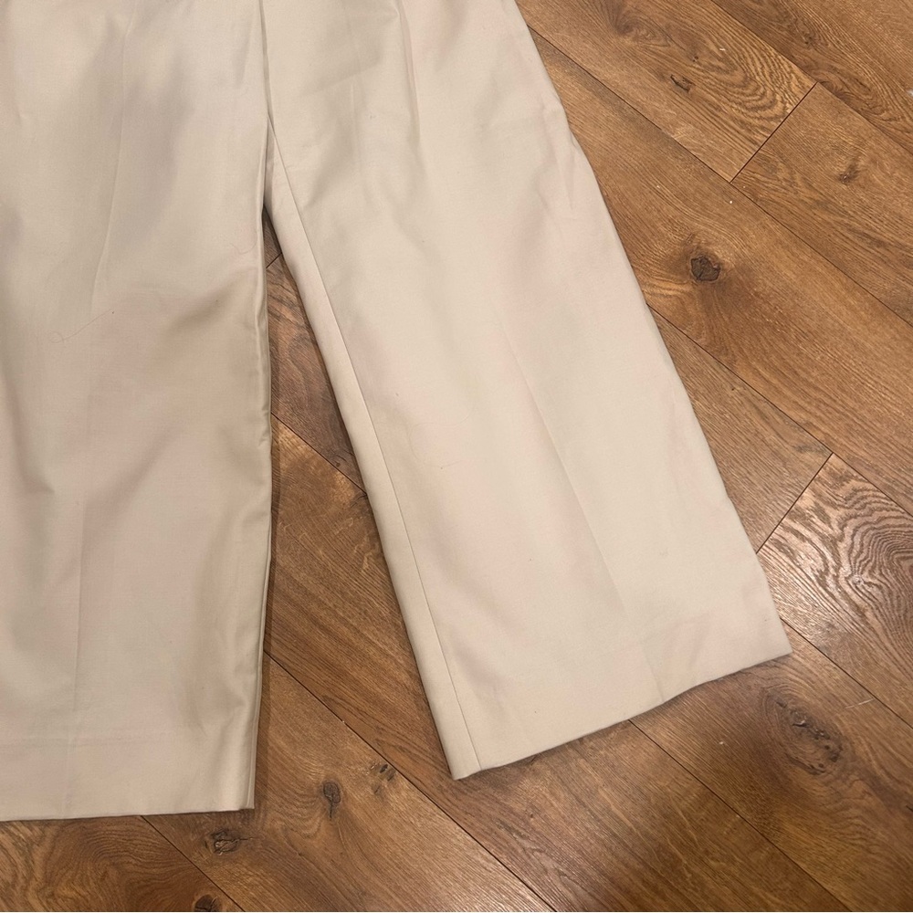 NWT Banana Republic Cruise wide leg pant in light khaki - Size 0S - Picture 7 of 9